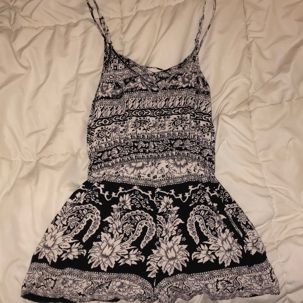 Romper - Picture 2 of 2